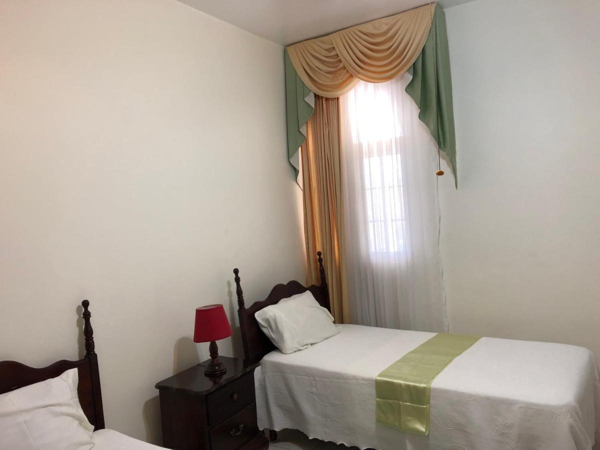 Goldenview Guesthouse Ocho Rios Eksteriør bilde