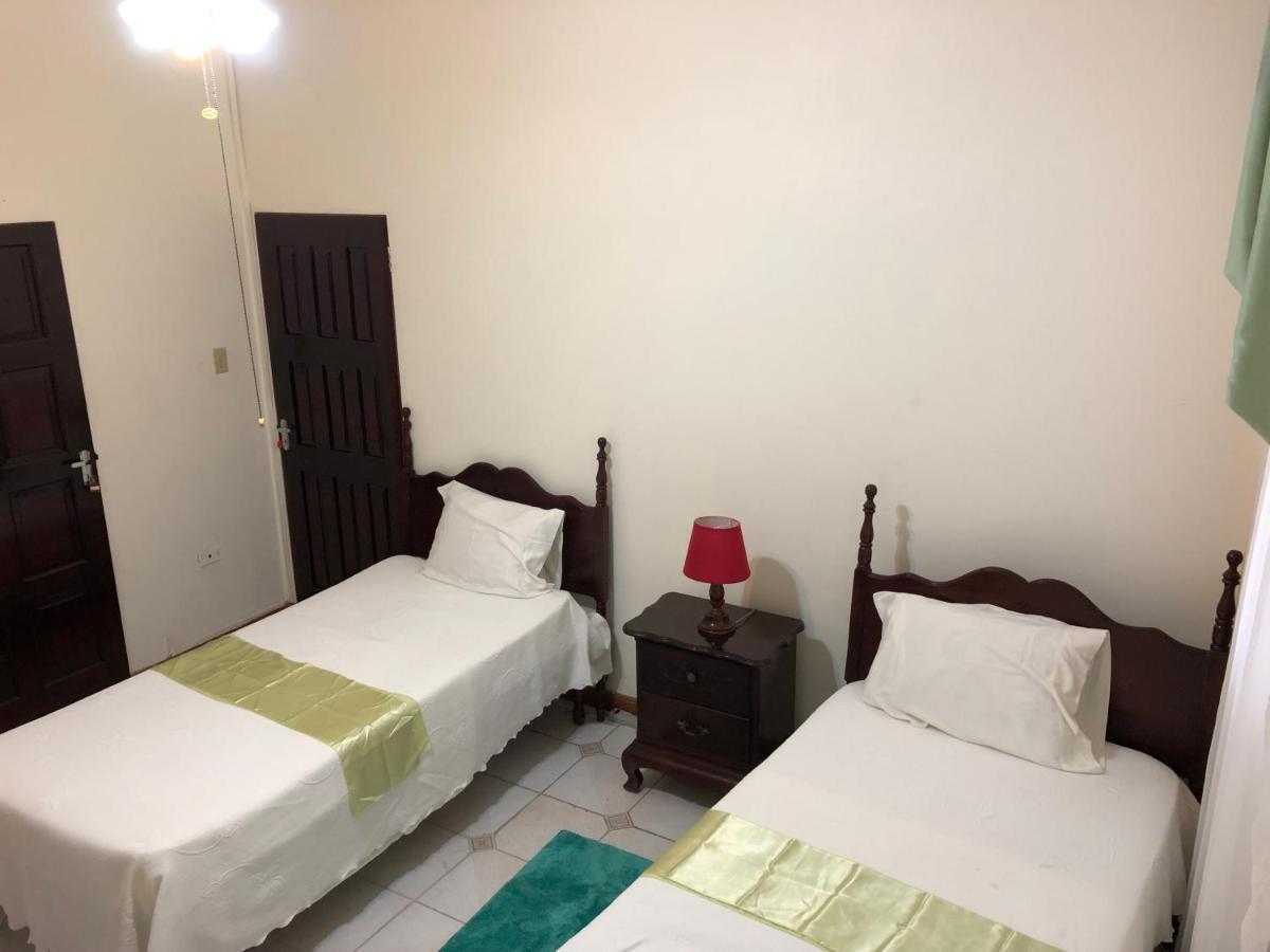 Goldenview Guesthouse Ocho Rios Eksteriør bilde
